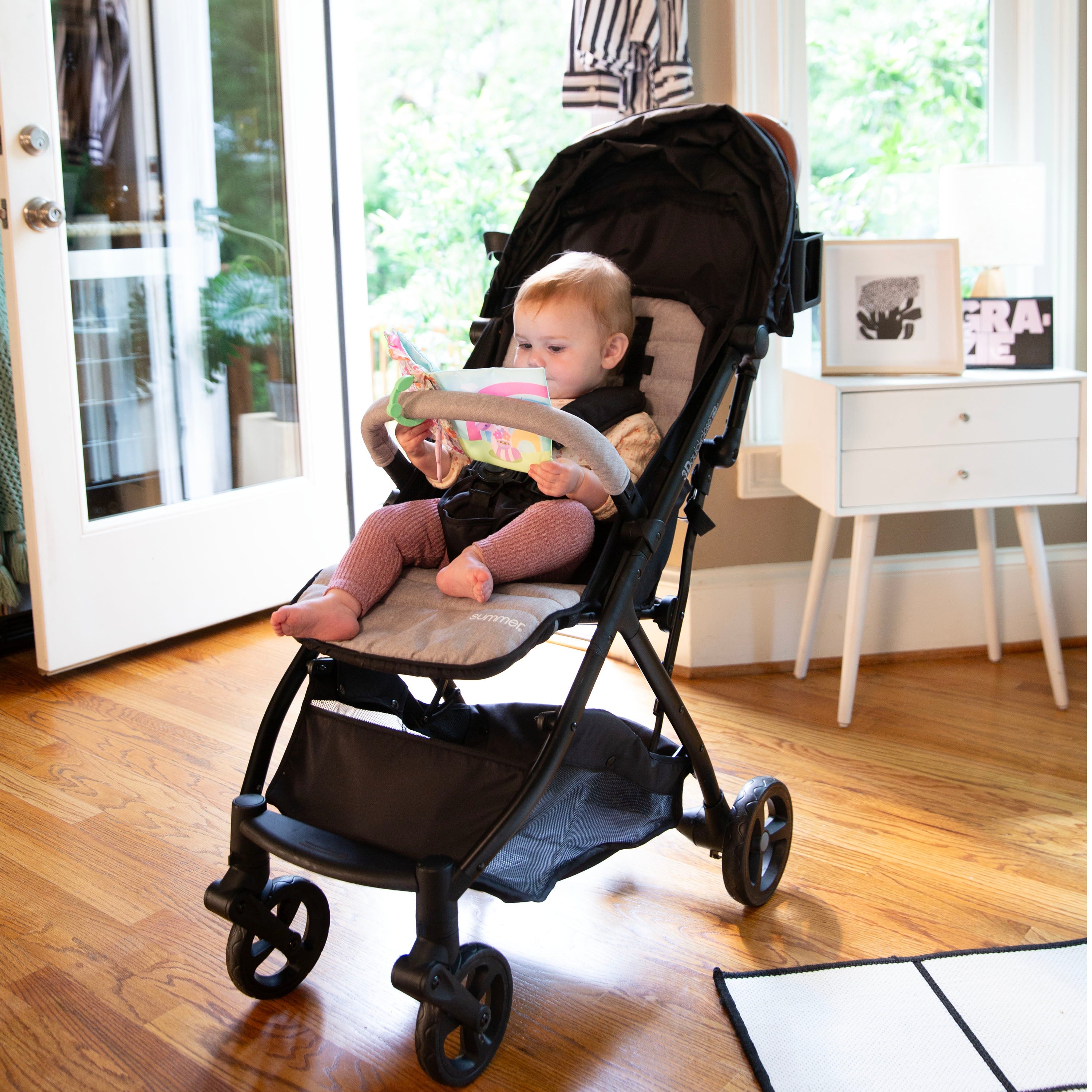 ity by Ingenuity Soft Book, 4 Plush Pages, Crinkle, BPA-Free Toy Attachment, For Ages Newborn and Up - Deni