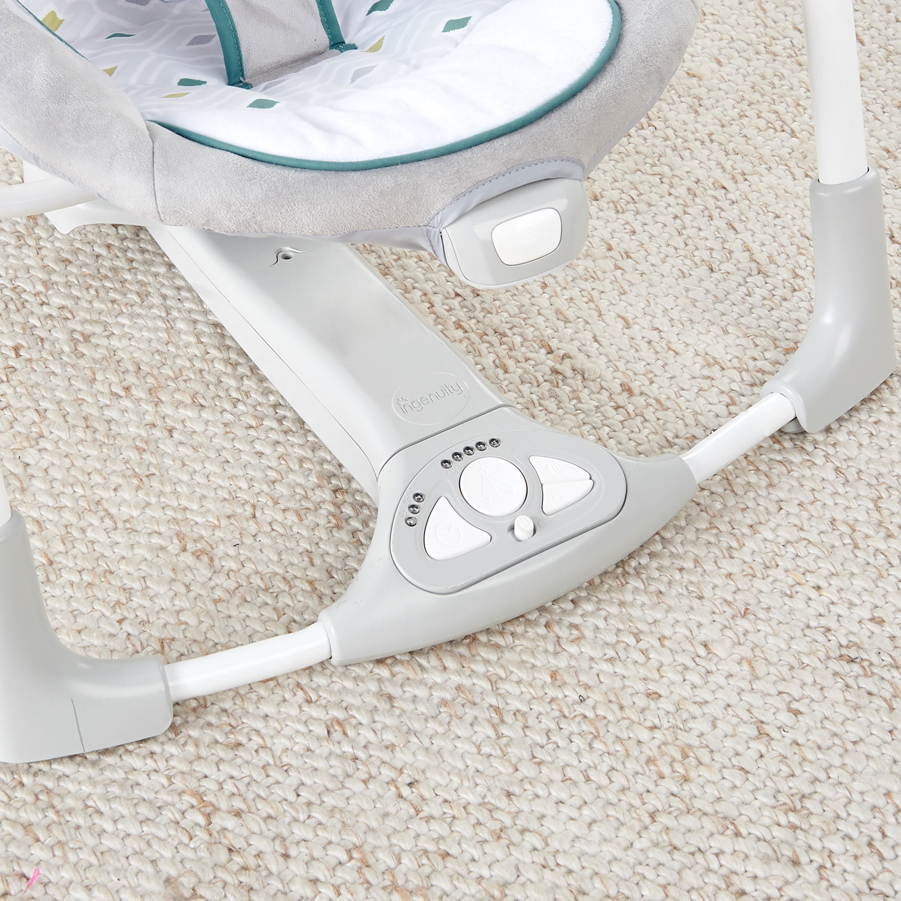 Ingenuity ConvertMe 2-in-1 Compact Portable Baby Swing 2 Infant Seat, Nash