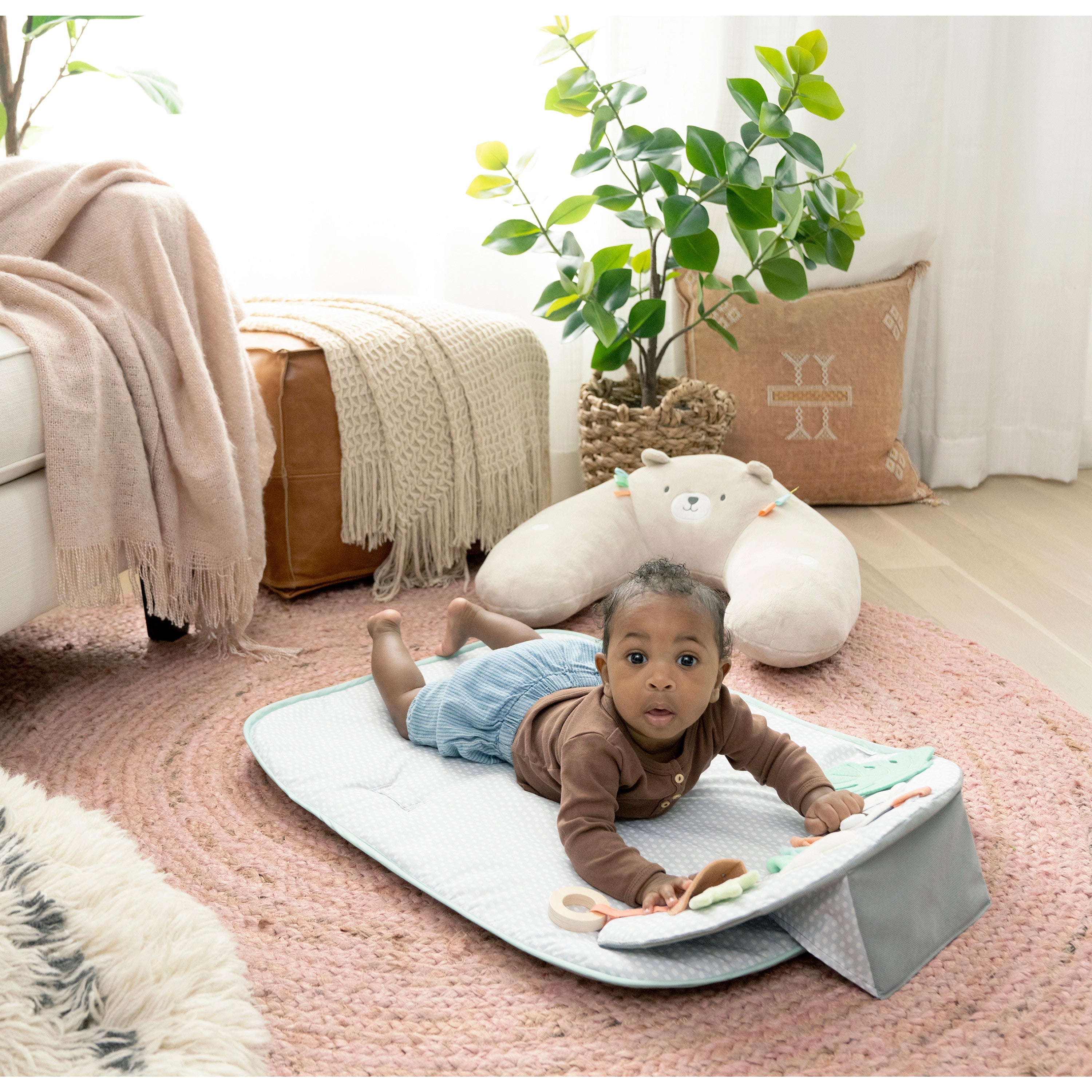 Ingenuity Cozy Prop 4-in-1 Sit Up & Prop Activity Mat - Nate