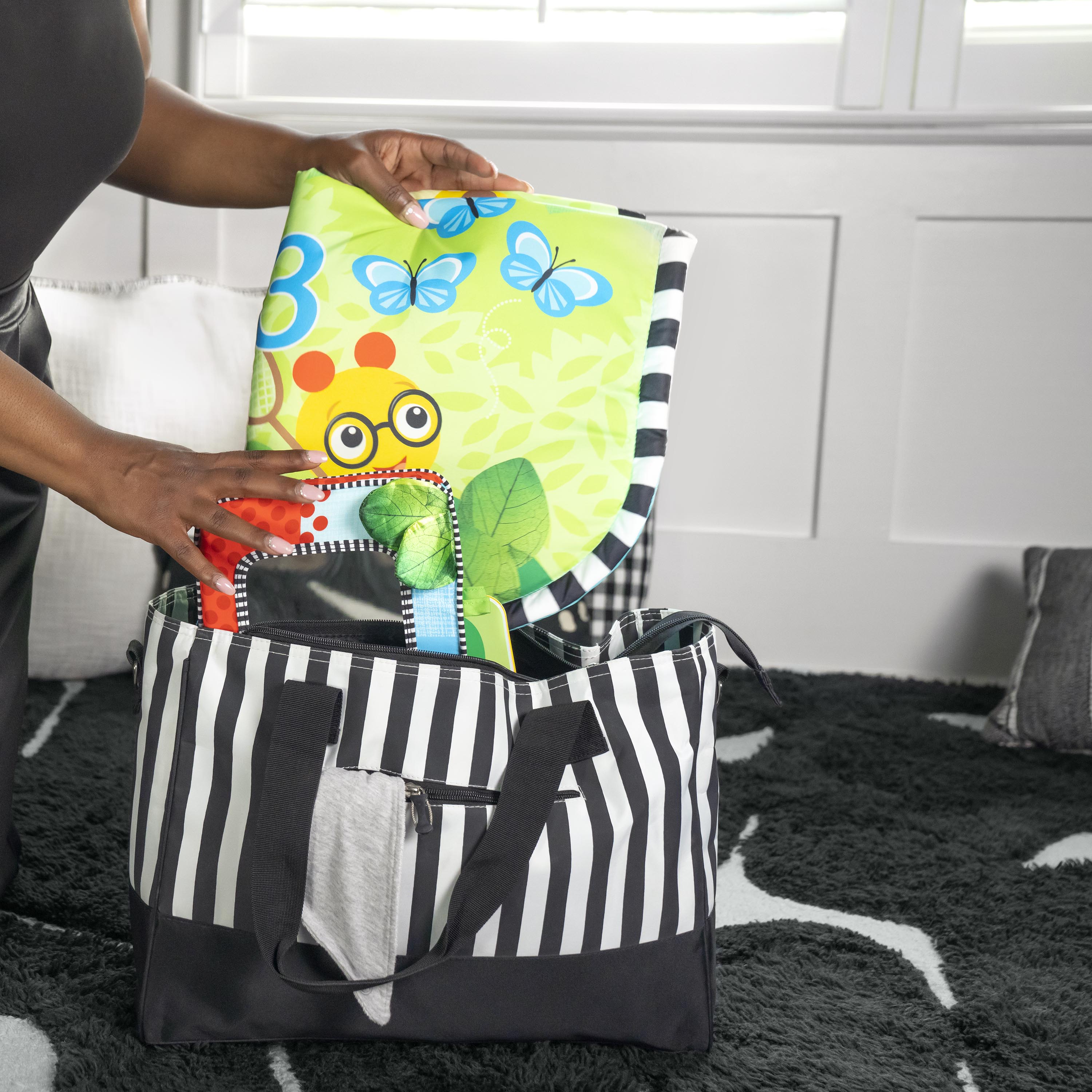 Discovery Garden Tummy Time Mat & Mirror