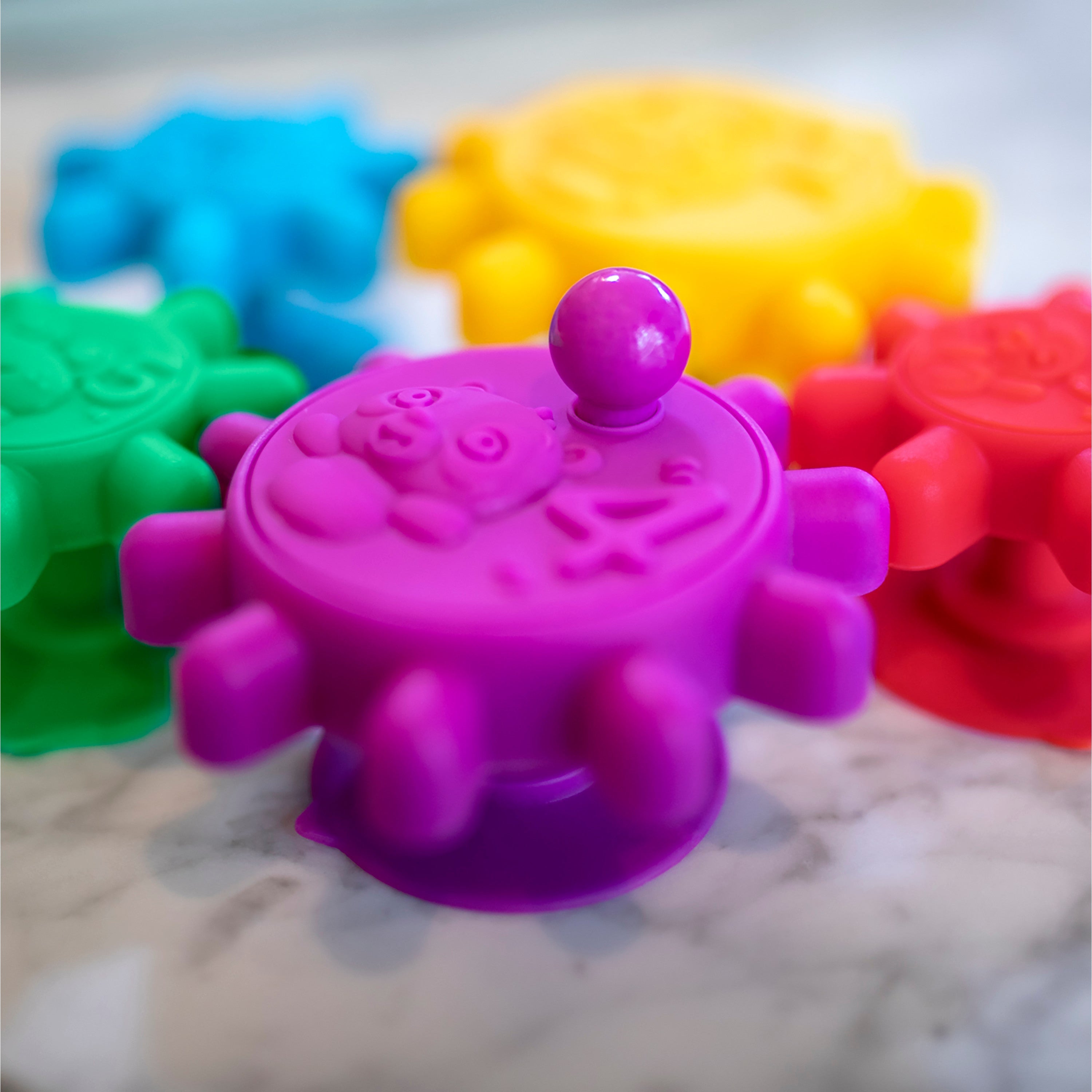 Baby Einstein Gears of Discovery 5-pc Suction Cup Sensory Toys for Bath & Travel