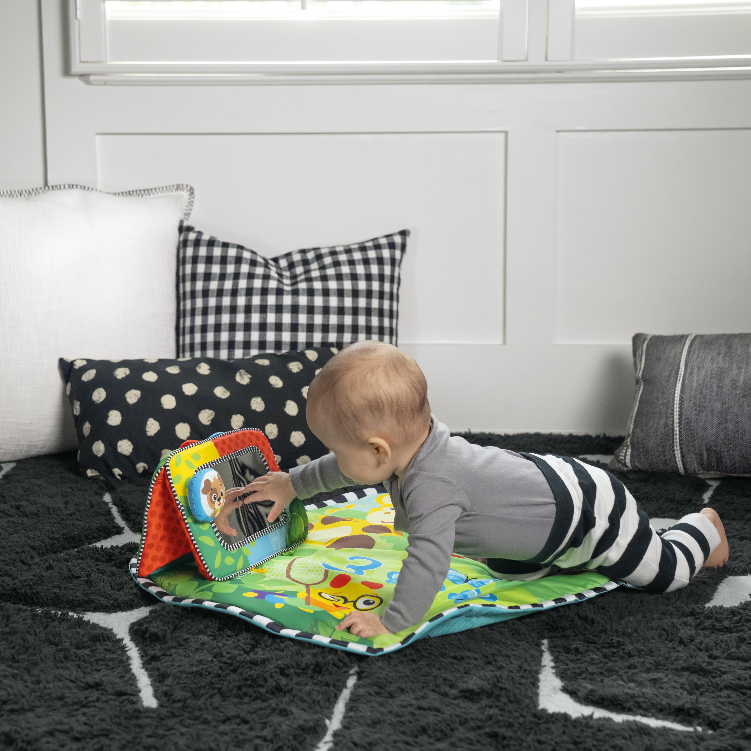 Discovery Garden Tummy Time Mat & Mirror