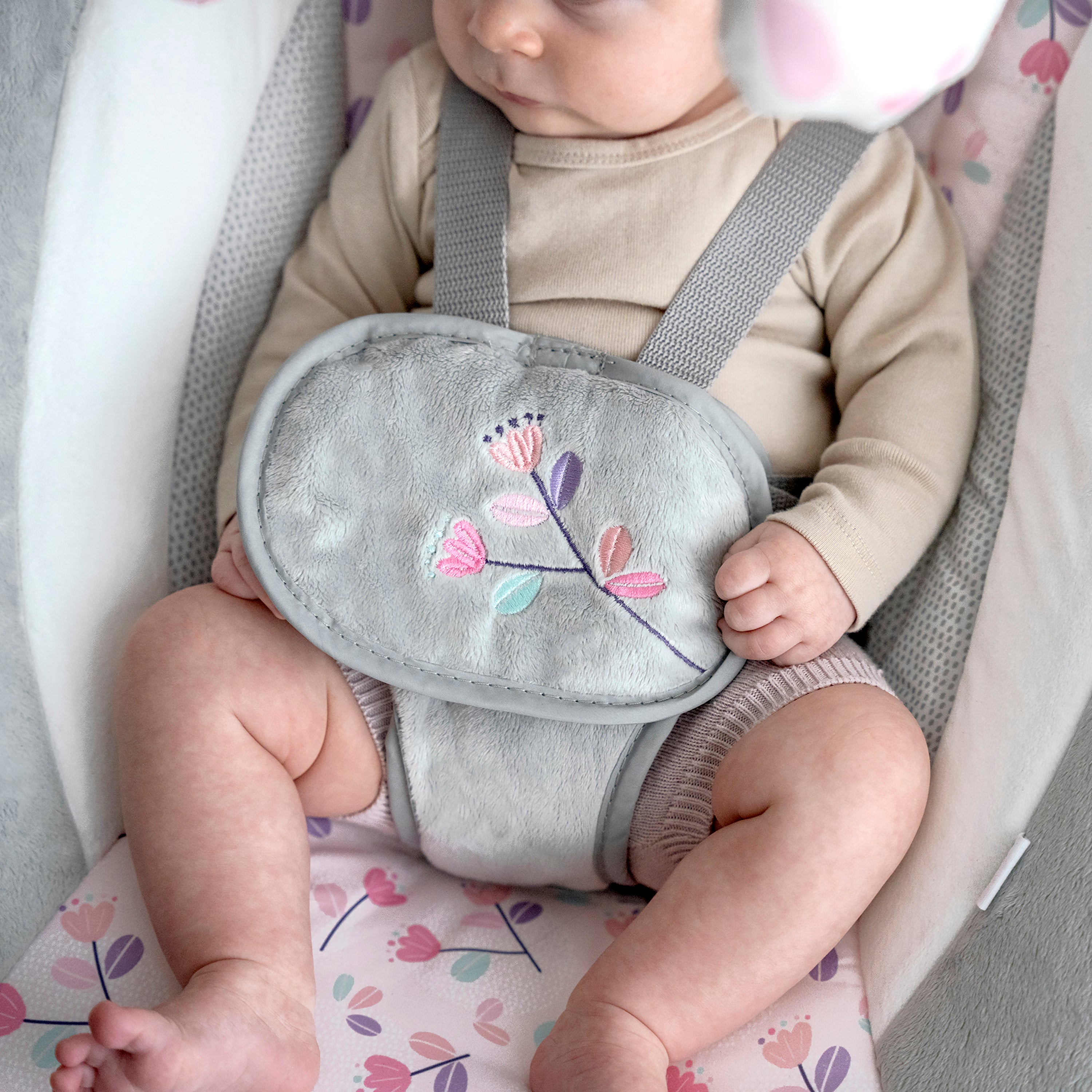 Ingenuity SimpleComfort Multi-Direction Compact Vibrating Baby Swing, Cassidy