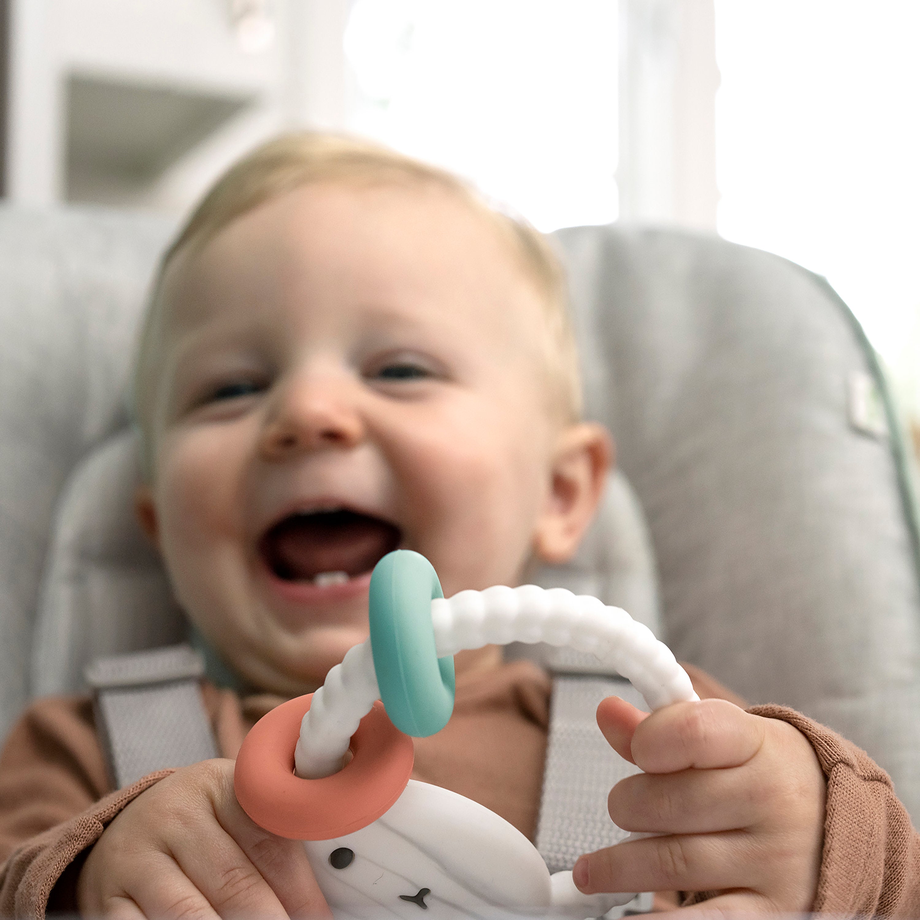 Ingenuity Soothing Sheppy Baby Teether Toy, BPA-Free Silicone, Unisex