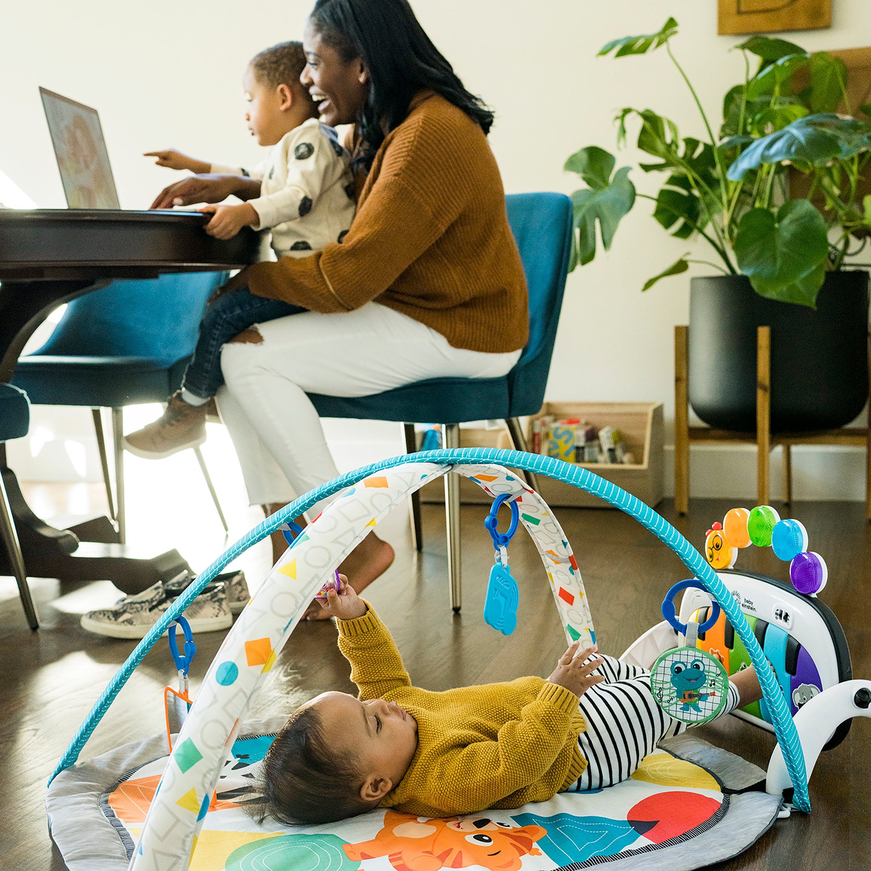 Baby Einstein 4-in-1 Kickin' Tunes Music and Language Discovery Play Gym
