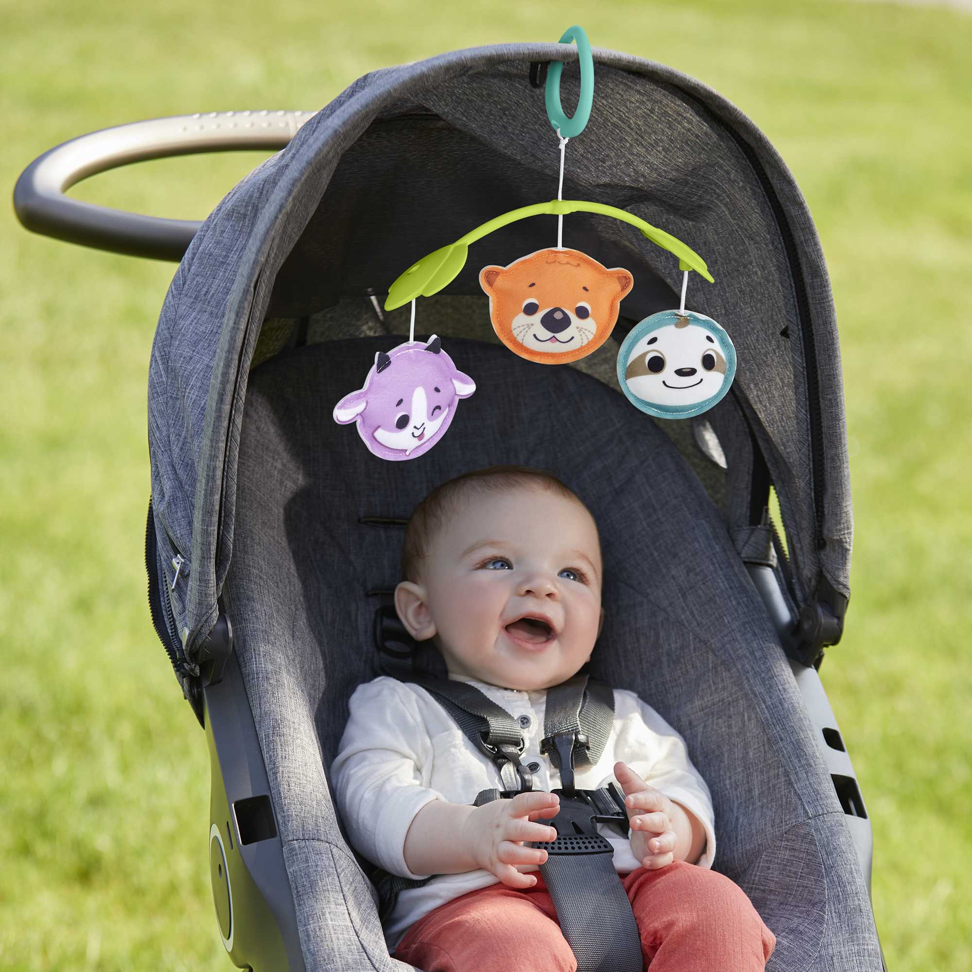 Fisher-Price3-in-1 Soothe & Play Mobilecrib Stroller Toy